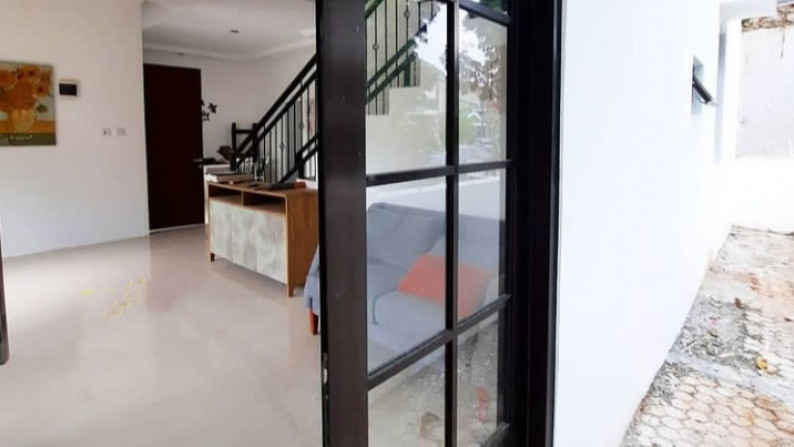 Rumah Lokasi Strategis, Hunian Nyaman dan Asri @Kucica, Bintaro