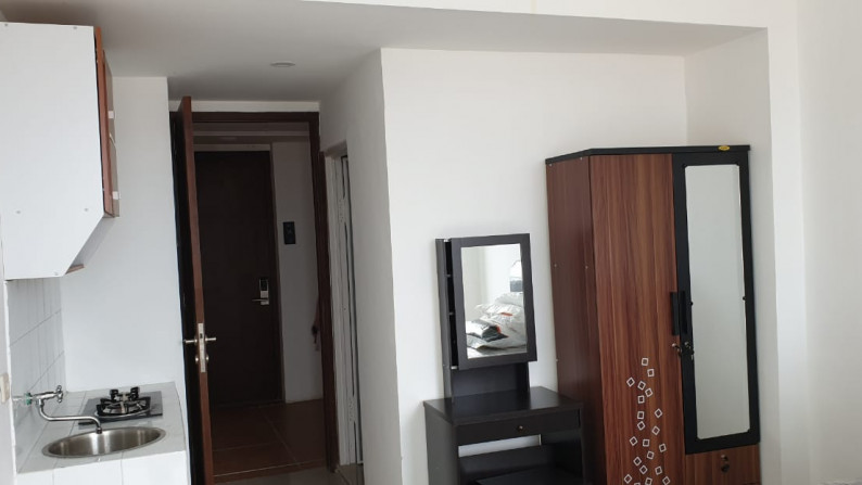 1 UNIT APARTEMEN SEMI FURNISH, DI SETURAN, SLEMAN