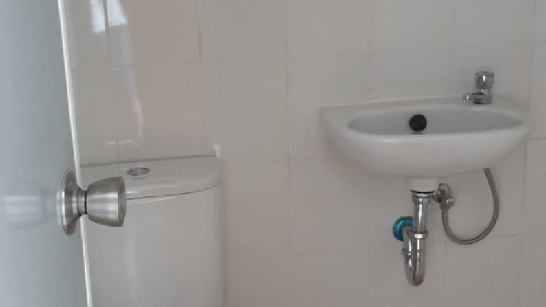 1 UNIT APARTEMEN SEMI FURNISH, DI SETURAN, SLEMAN