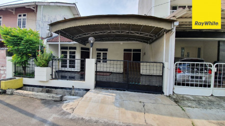 Disewakan Rumah di Nginden Intan Timur, Surabaya