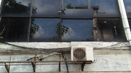 Dijual Ruko di Jalan Veteran, Dekat Tugu Pahlawan Surabaya