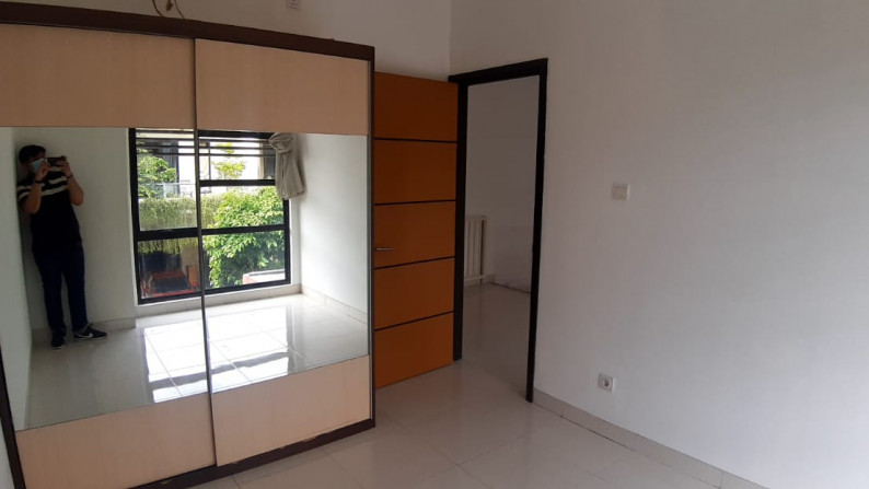 Rumah Murah, Bagus, Strategis di Discovery Terra Bintaro Sektor 9