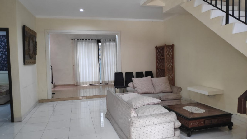 MURAH Rumah Siap Huni Bagus Strategis di Discovery Terra Bintaro Sektor 9