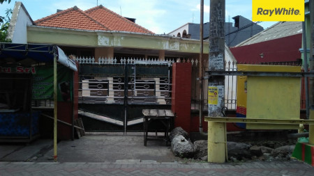 Dijual Rumah 2 lantai di Jalan Bulak Rukem, Surabaya