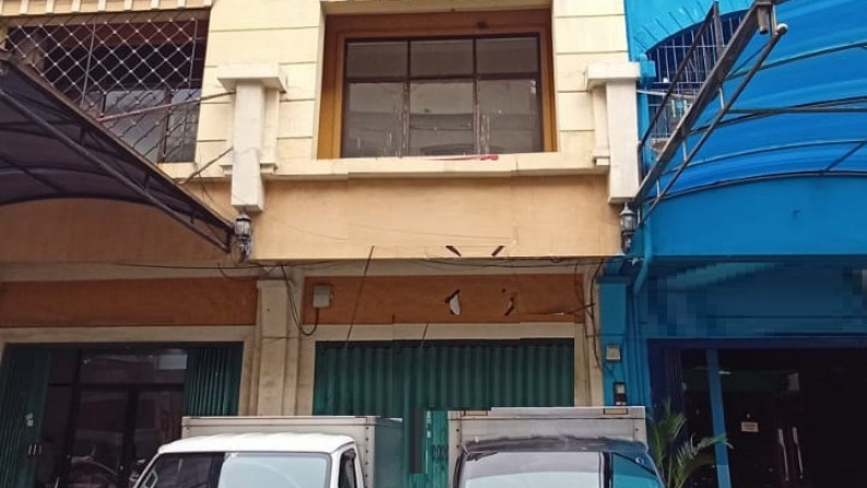 Dijual Ruko 3 lantai di Panji Makmur, Surabaya