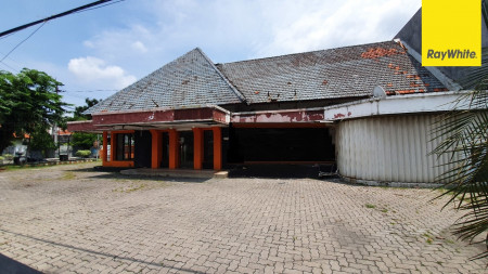 Disewakan Rumah Pusat Kota di Jln Kutai, Surabaya