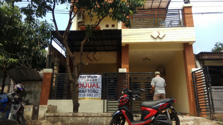 DIJUAL RUMAH DI GRAHA HARAPAN BUMYAGARA MUSTIKAJAYA, RUMAH DUA LANTAI BAGUS BANGET DAN MURAH.