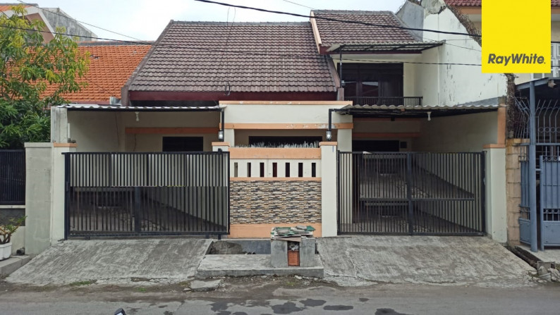Dijual Rumah 1,5 lantai di Tenggilis Mejoyo, Surabaya