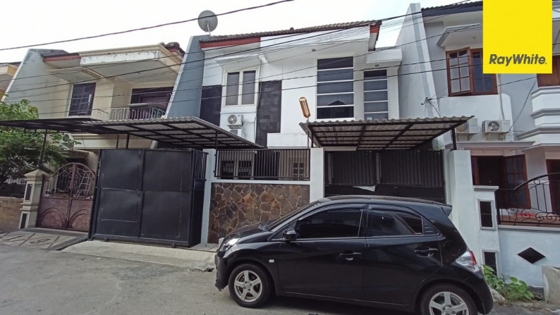 Dijual Rumah 2 lantai di Babatan Pantai Utara, Surabaya