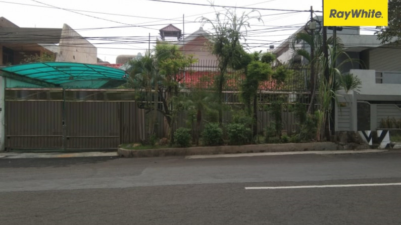 Dijual Rumah 1,5 lantai di Jl Kupang Baru, Surabaya