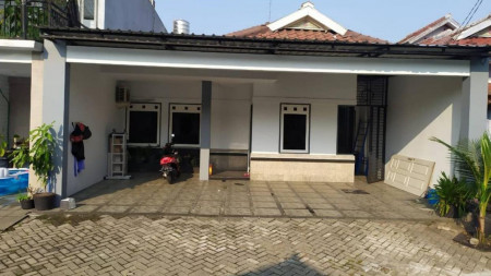 Dijual Rumah 1 Lantai Sangat Bagus & Terawat Klomplex Exclusive - WARU Unimas Garden Regency