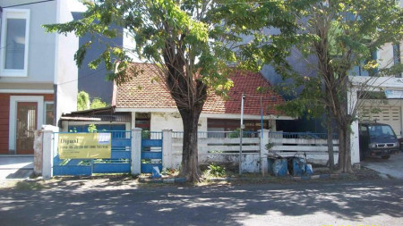 Rumah Hitung Tanah !!! di Medokan Asri Tengah, Luas 13 x 25 m2, HGB, Row Jalan Lebar, Cocok untuk Rumah Tinggal/Kantor