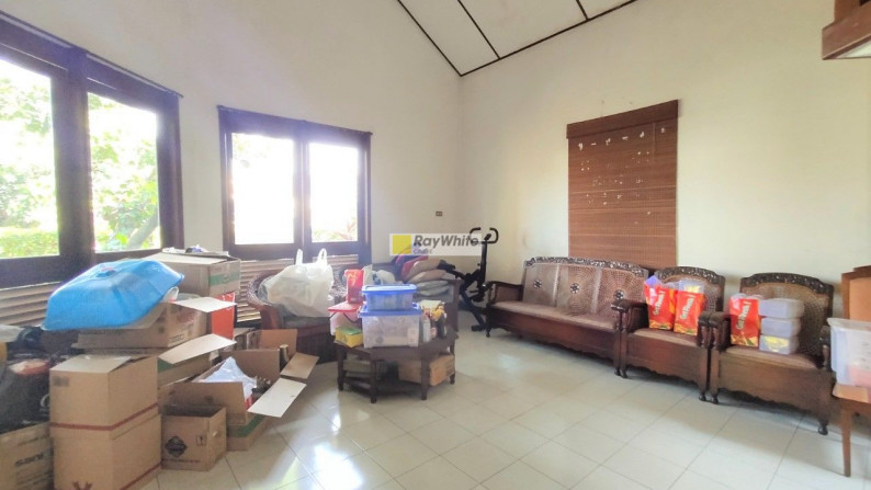 Rumah Asri Nyaman Siap Huni di Cinere