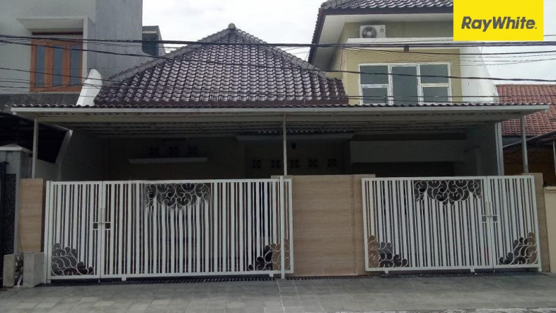 Disewakan Rumah 2 lantai di Gayungsari, Surabaya