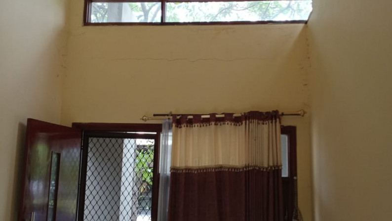 Dijual Rumah di Raffles Garden, Citraland, Surabaya