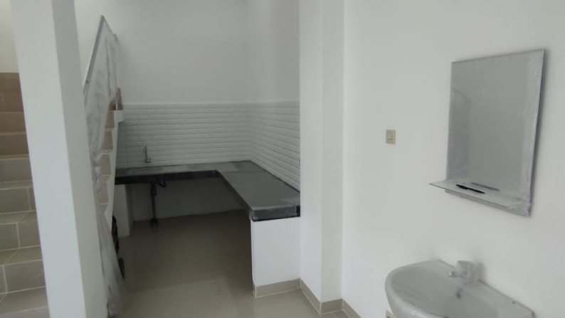 2 UNIT RUMAH BARU DENGAN DESAIN MODERN MINIMALIS , SIAP HUNI, DI JL NGADIRJO, SLEMAN