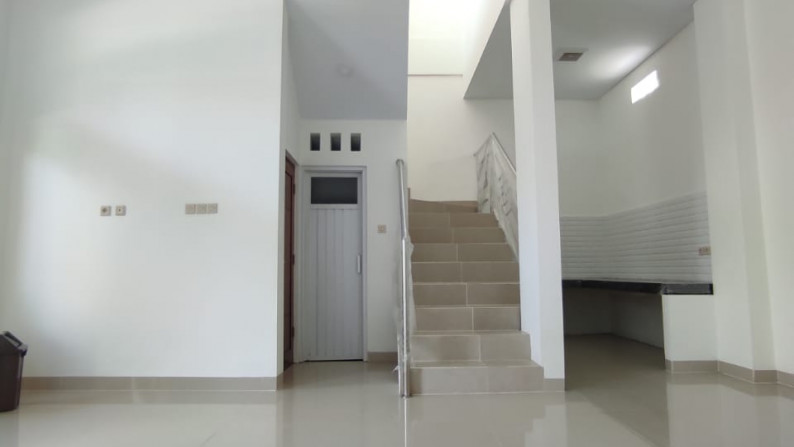 2 UNIT RUMAH BARU DENGAN DESAIN MODERN MINIMALIS , SIAP HUNI, DI JL NGADIRJO, SLEMAN