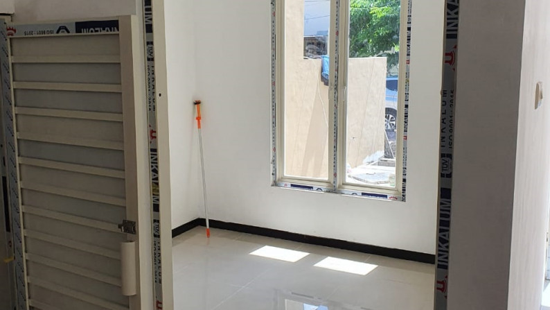 Dijual Rumah di Perumahan Nirwana Eksekutif, Surabaya