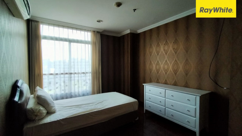 Dijual Harga Murah Kondominium Full Furnish Graha Family, Surabaya