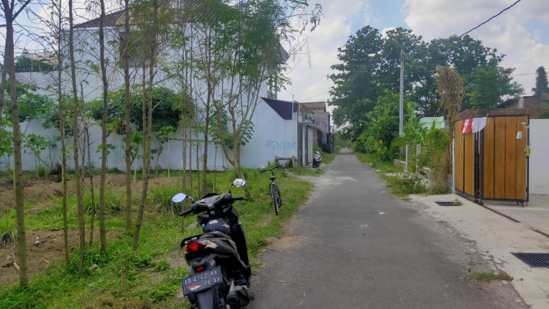 2 BIDANG TANAH KAVLING DI JL WISANGGENI, DEKAT JL MAGELANG, SLEMAN