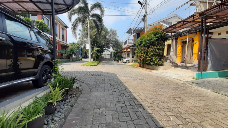 Rumah Siap Huni, Dekat Bintaro Jaya dan Dalam Cluster @Green Grass, Pondok Aren