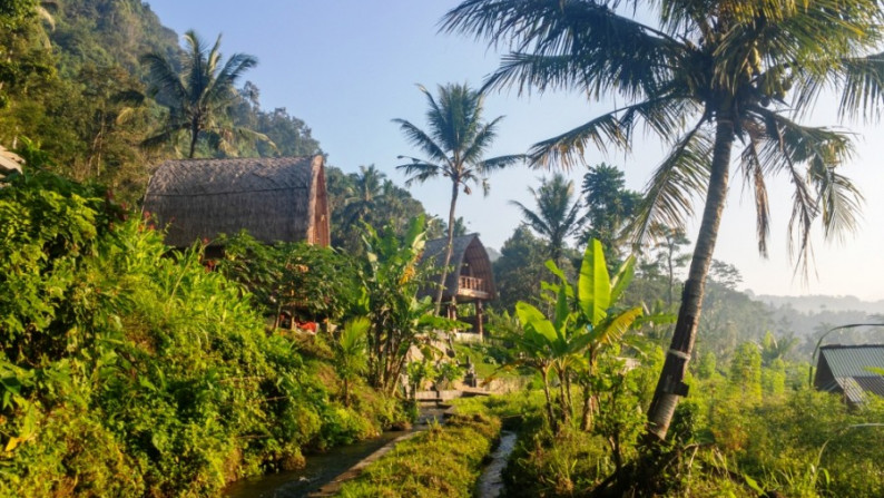 Freehold Villa which is located on the outskirts of a small Balinese Village