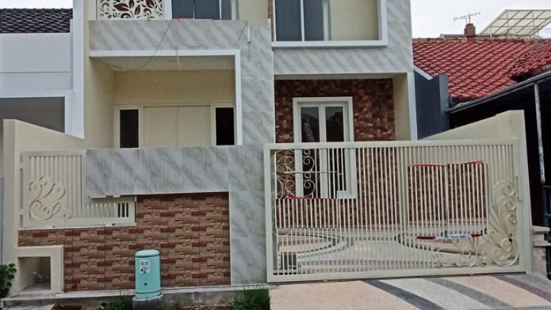 Dijual Rumah 2 lantai di Permata Mutiara, Surabaya