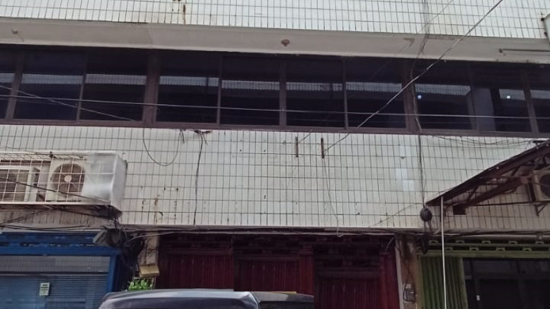 Dijual Ruko 4 lantai di Jalan Manyar Indah, Surabaya