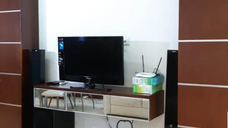 Apartemen Frecnh Walk, MOI  Kelapa Gading Square, Luas 83m2