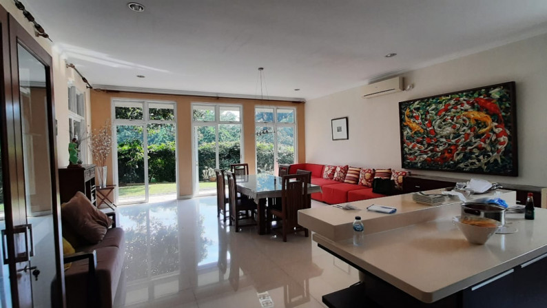 DIJUAL VILLA ASRI NYAMAN  RANCAMAYA #DD