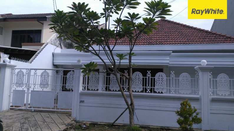 Dijual Furnish Rumah di Margorejo Indah, Surabaya