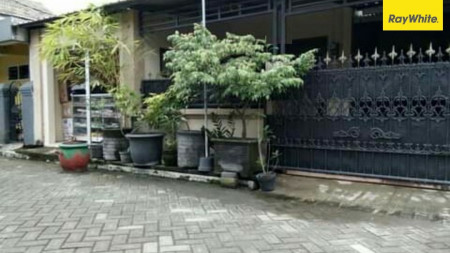 Dijual Rumah Pusat Kota di Pondok Jati, Sidoarjo