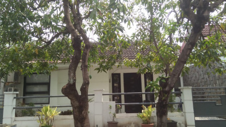 Rumah dijual Babatan Pilang Wiyung