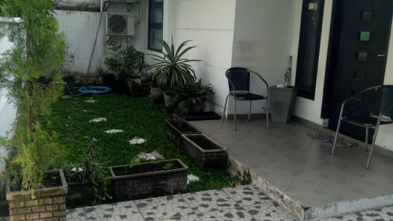 Rumah dijual Babatan Pilang Wiyung