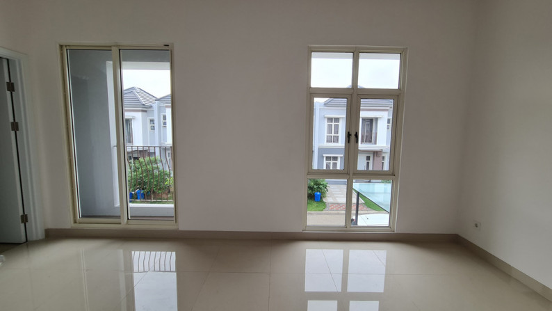 Brand New House at SAVIA VISANA BSD CITY, 5 menit dari Tol