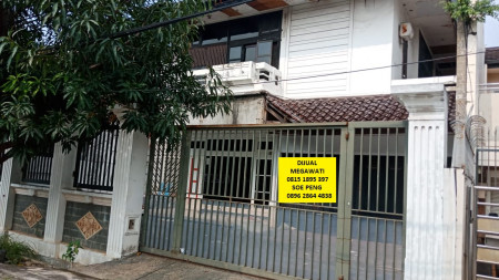 Dijual Rumah di Boulevard - Green Garden - Jakarta Barat