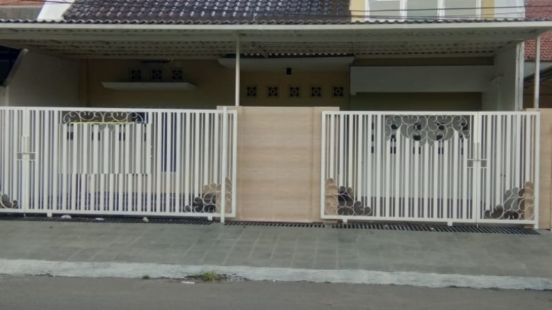 Disewakan Rumah di Nol Jalan Gayungsari, Surabaya