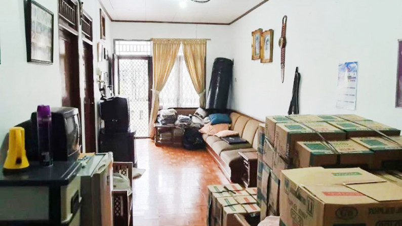 Dijual Rumah Bagus Di Villa Bintaro Regency, Jombang Tangerang Selatan