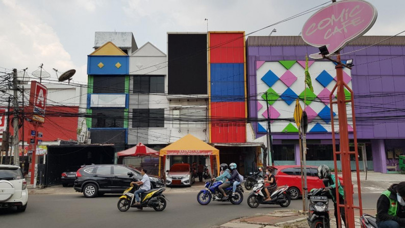 Ruko di Jl. Tebet Raya Jakarta Selatan, bagus, siap pakai