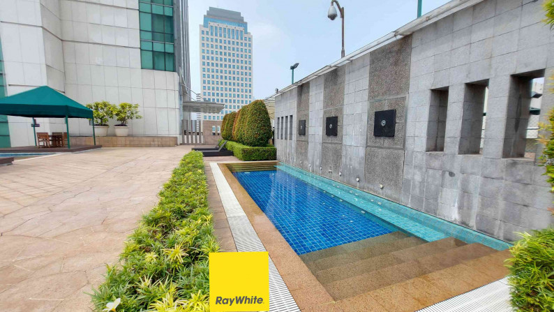 Apartemen di Senayan City Residence, Jakarta Pusat, Tower B, Senayan Golf View, Private Lift, 3 Bedroom