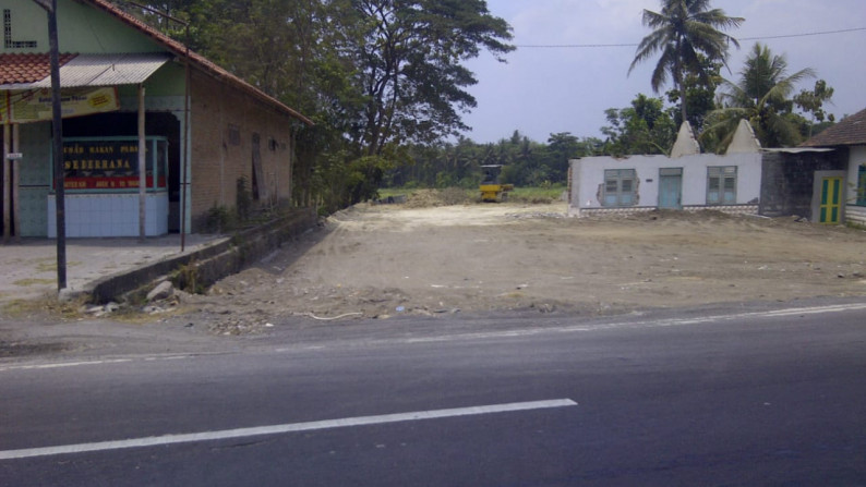 TANAH DI JL WATES KM 8, BALECATUR, GAMPING,SLEMAN