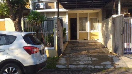 Rumah dijual Alam Galaxy Surabaya barat