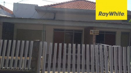 Dijual Rumah di Nol Jalan Raya Kombes Pol M Duryat, Sidoarjo