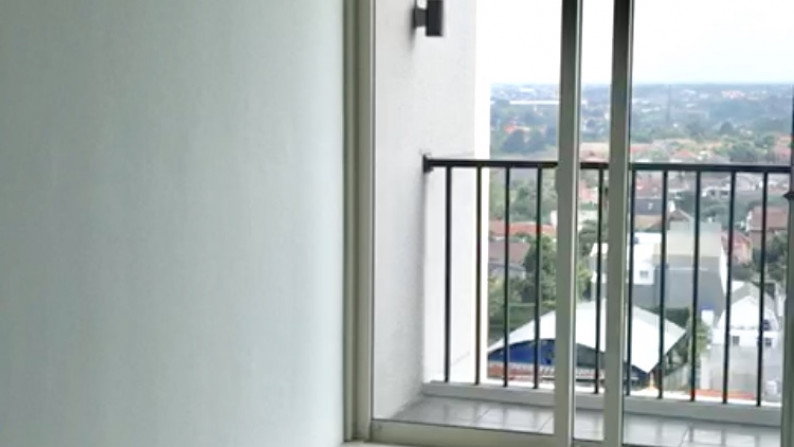 APARTEMEN LEXINGTON BRAND NEW LANTAI 12 #ANNA