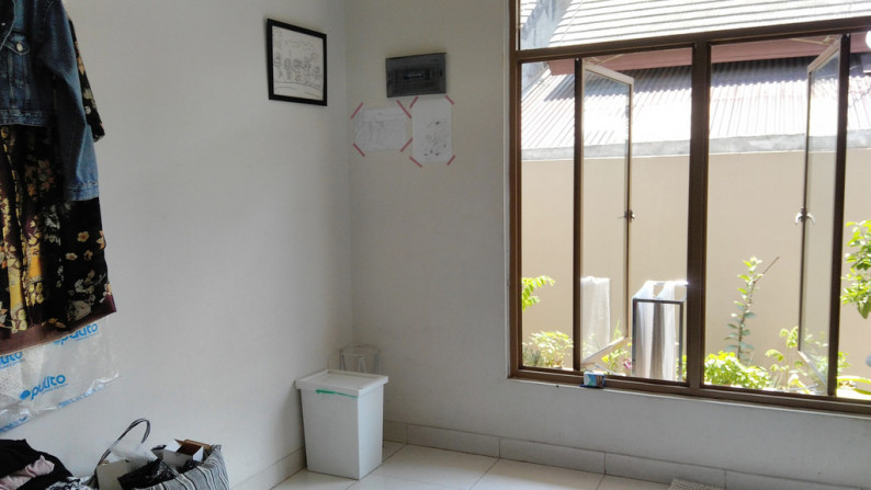 Rumah Minimalis 2 Lantai di Kawasan Elite Bintaro Hanya Selangkah Ke Jalan Tol