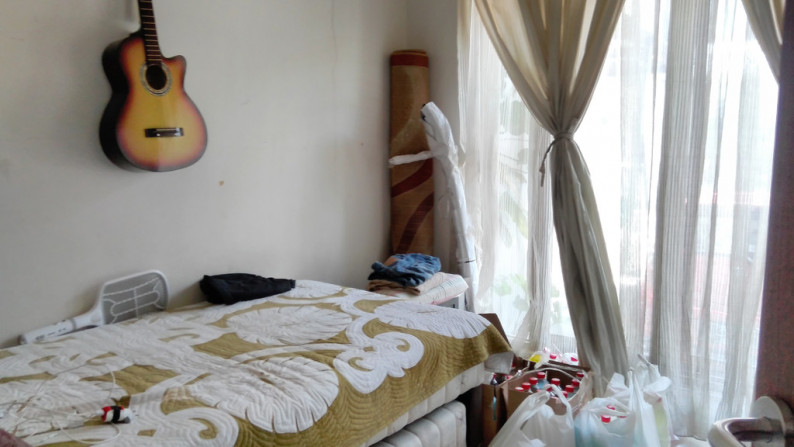 Rumah Minimalis 2 Lantai di Kawasan Elite Bintaro Hanya Selangkah Ke Jalan Tol