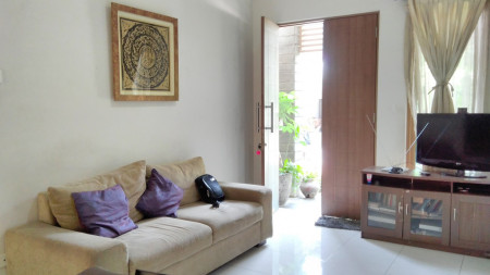 Rumah Minimalis 2 Lantai di Kawasan Elite Bintaro Hanya Selangkah Ke Jalan Tol