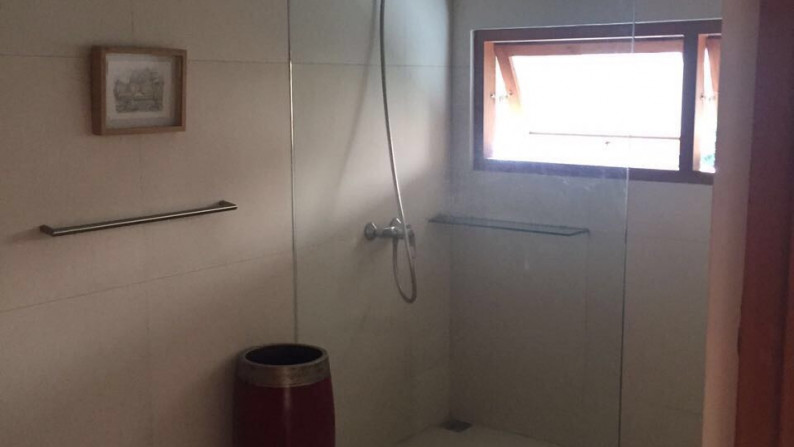 MODERN AND MINIMALIS HOUSE FULL FURNISHED WITH SWIMMING POOL AT BINTARO JAYA #ANN