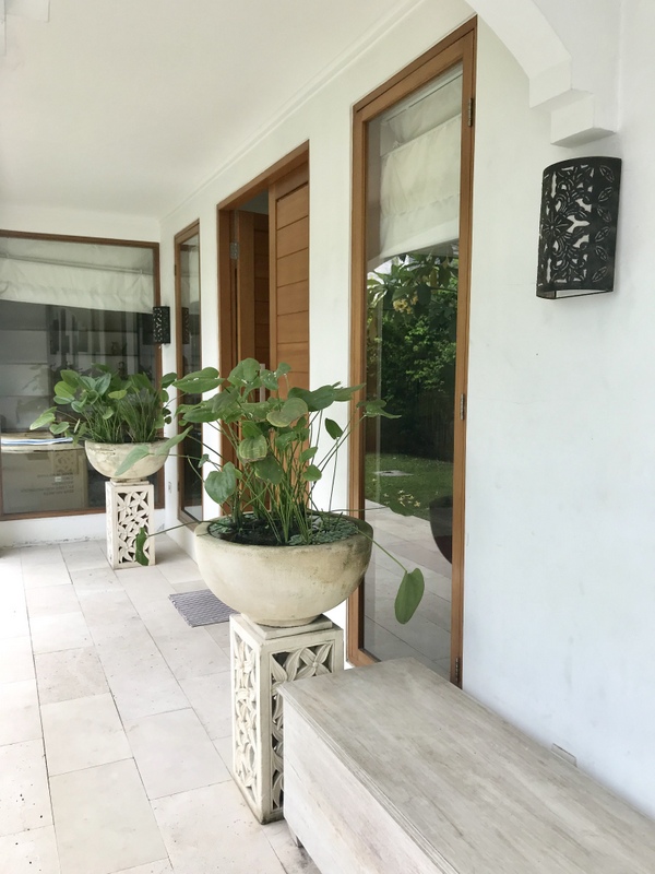 MODERN AND MINIMALIS HOUSE FULL FURNISHED WITH SWIMMING POOL AT BINTARO JAYA #ANN