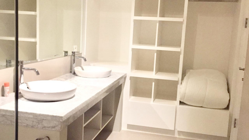 BRAND NEW AND MINIMALIS HOUSE NEAR BINTARO JAYA #ANN